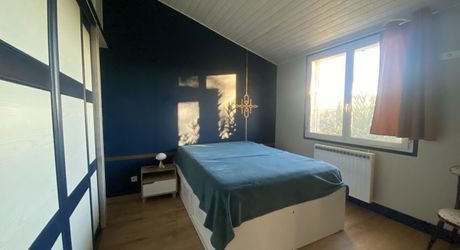 PRADINES, DOUBLE-MAISON AVEC VUE SUR LA VALLEE 