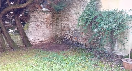   Cahors, Maison Mitoyenne 