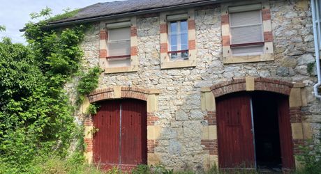 Vallée du Lot Ouest Petit Manoir 