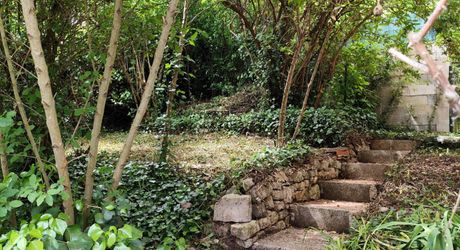 Cahors, Appartement T4  avec Terrasse et Jardinet.