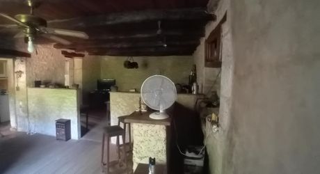 Région Cahors, Maison, Grange et Hangar.