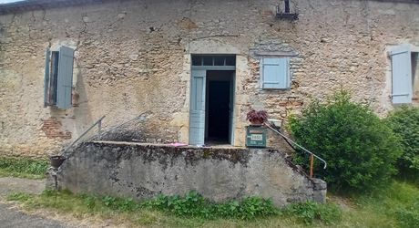 Région Cahors, Maison en Pierre à rénover avec Grange 