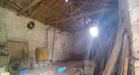  Région Cahors, Maison en Pierre à rénover avec Grange 