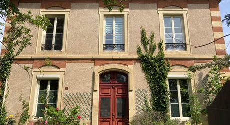 Vallée du Lot Ouest Petit Manoir 
