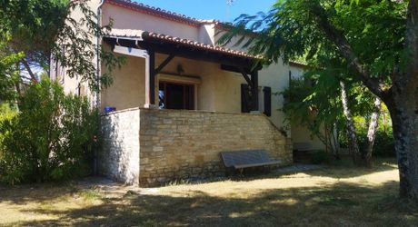 Caillac . Maison T4 de 1981avec parc arboré 