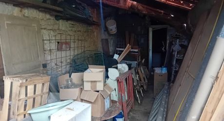   Région Cahors, Charmante Maison en Pierre avec Dépendances, Terrasse, Terrain de Pétanque et 3 Hectares de Terrain