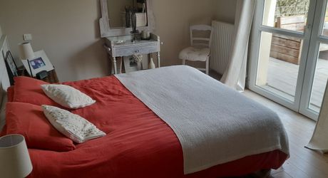Cahors à  6 km maison contemporainje