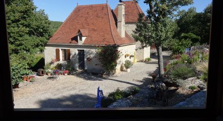 Propriété de caractère sur le Causse de Labastide-Murat – 10 hectares de nature et piste d'atterrissage privée