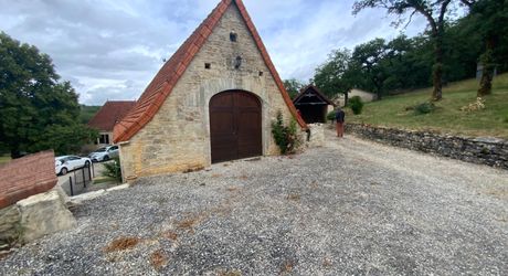 Propriété de caractère sur le Causse de Labastide-Murat – 10 hectares de nature et piste d'atterrissage privée