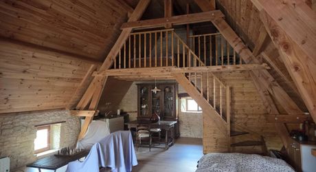 Propriété de caractère sur le Causse de Labastide-Murat – 10 hectares de nature et piste d'atterrissage privée
