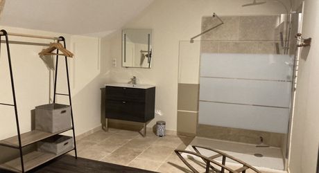 MAiSON EN PIERRE RENOVEE