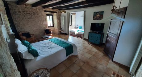 Quercy blanc propriété en Pierre