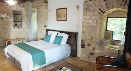 Quercy blanc propriété en Pierre