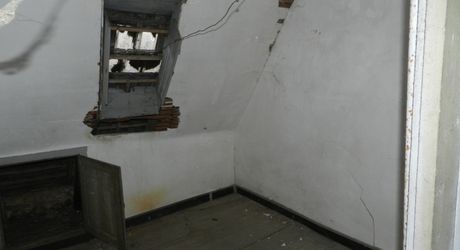 For sale Gramat centre stone house to restore 102 m², 7 rooms