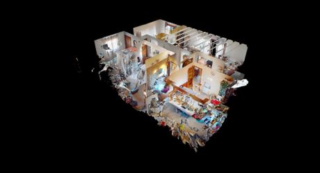 Maison T4  avec sous sol complet, proche centre ville de GRAMAT.