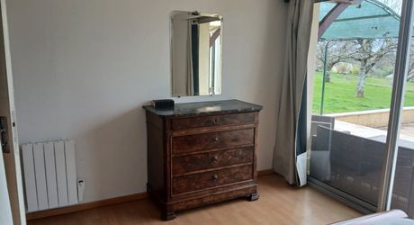 A vendre secteur Gramat, pavillon T7, 4 chambres, terrain 2 764 m² avec piscine