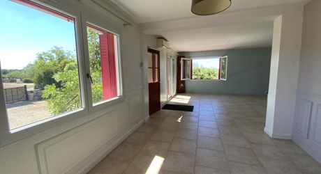 Secteur Gramat, maison individuelle érigée sur sous-sol complet à finir d'aménager– Terrain 2616 m².