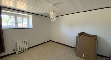 Secteur Gramat, maison individuelle érigée sur sous-sol complet à finir d'aménager– Terrain 2616 m².