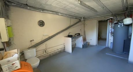 Secteur Gramat, maison individuelle érigée sur sous-sol complet à finir d'aménager– Terrain 2616 m².