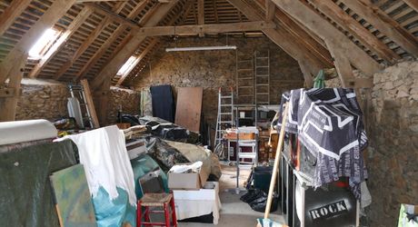 Secteur LACAPELLE-MARIVAL, maison en pierre avec grange sur 321m² de terrain