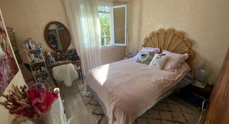  A vendre, maison T5 avec parc, garage et atelier à 5 min du centre ville de Gramat