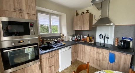 House of character T5 with potential for additional development large fenced and wooded land