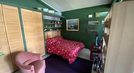 For sale, sector Coeur de Causse, real estate nestled in lush greenery, ideal for family project or potential tourist accommodation.