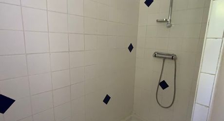A vendre Secteur GRAMAT, pavillon rénové, 2 chambres.