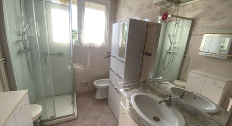 A vendre secteur Gramat maison individuelle proche de toutes les commodités, Jardin, 3 chambres, garage 