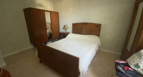A vendre secteur Gramat maison individuelle proche de toutes les commodités, Jardin, 3 chambres, garage 