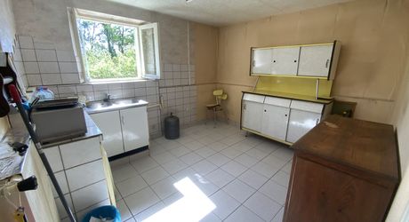 A vendre secteur Gramat maison individuelle proche de toutes les commodités, Jardin, 3 chambres, garage 