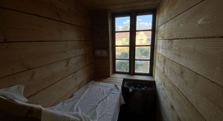 Gramat sector – Authentic Quercy longère in a preserved environment.