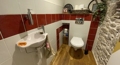 Gramat, propriété de caractère XVIIIe + dépendances. Jardin 720 M²