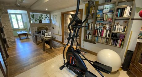 Gramat, propriété de caractère XVIIIe + dépendances. Jardin 720 M²