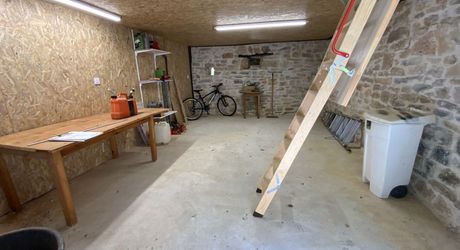 Gramat, propriété de caractère XVIIIe + dépendances. Jardin 720 M²