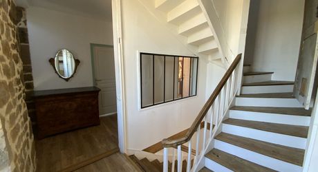 Maison de Maitre à louer, 5 chambres, dépendances secteur Gramat