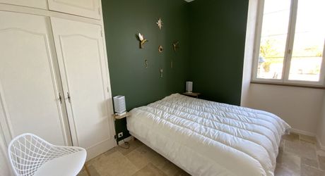 Maison de Maitre à louer, 5 chambres, dépendances secteur Gramat