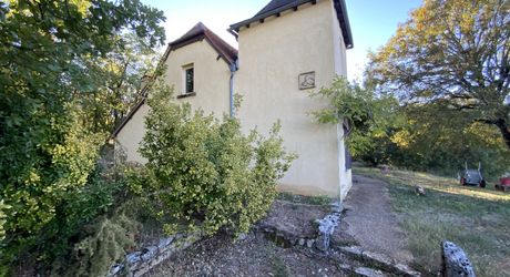 Sector Livernon, detached house with potential development and land of 11,730 m 2