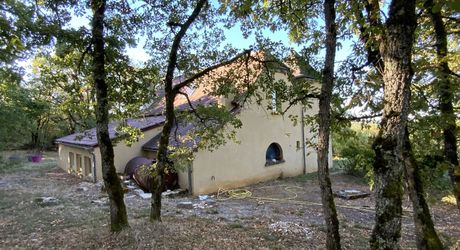 Sector Livernon, detached house with potential development and land of 11,730 m 2