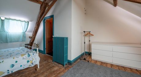 GOURDON- Ravissante maison en pierre restaurée – 180 m² habitables – Terrain de 7000 m² – Vue dégagée