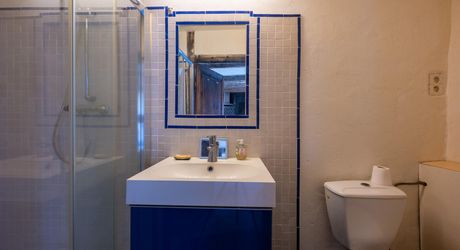 GOURDON- Ravissante maison en pierre restaurée – 180 m² habitables – Terrain de 7000 m² – Vue dégagée