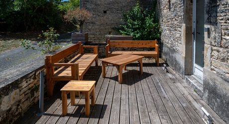 GOURDON- Ravissante maison en pierre restaurée – 180 m² habitables – Terrain de 7000 m² – Vue dégagée