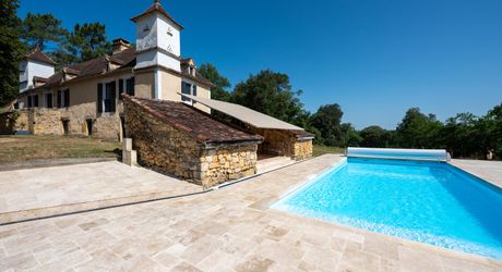 EXCLUSIVITE- Secteur GOURDON - Maison, Gîte et grange sur 1ha6 avec piscine.