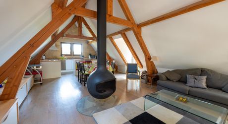 EXCLUSIVITE- Secteur GOURDON - Maison, Gîte et grange sur 1ha6 avec piscine.