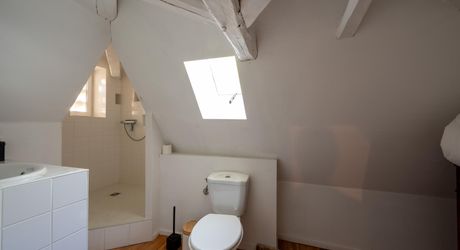 EXCLUSIVITE- Secteur GOURDON - Maison, Gîte et grange sur 1ha6 avec piscine.