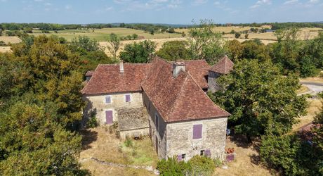 Secteur Martel, Magnifique Maison bourgeoise 8 chambres et piscine sur 1ha.