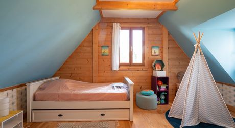 Vallée de la Dordogne, maison contemporaine 3 chambres, piscine chauffée au sel, terrain clos 1270m².