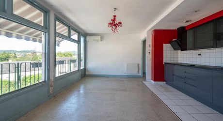 SOUILLAC Centre-ville - Apartment T3, 2 bedrooms with balcony
