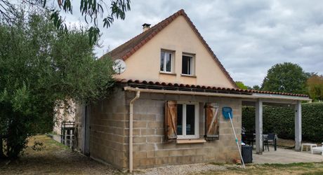 Secteur Martel, Grande maison contemporaine 5 chambres, jardin clos.