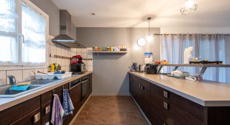 Secteur Martel, Grande maison contemporaine 5 chambres, jardin clos.